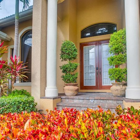 Upscale Marco Island Villa With Outdoor Bar And Pool! Luaran gambar